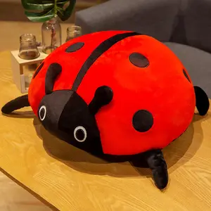 Simulación amarillo verde azul púrpura rojo felpa insecto almohada juguetes escarabajo mariquita animales de peluche