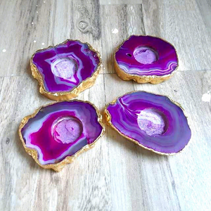 Ensemble de porte-bougies à la bougie parfumée en agate naturelle |   Base en cristal de géode avec bordure dorée électro-plaquée pour décoration de table - Product Image 2