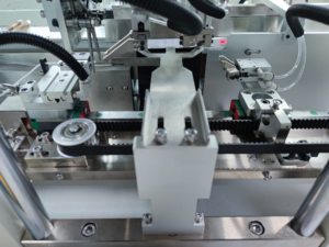 Hoàn toàn tự động 2-4 ply Vòng tai không dệt dùng một lần phẫu thuật mặt nạ y tế làm cho dây chuyền thiết bị máy sản xuất - Product Image 5