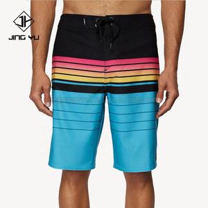 Trajes de Baño Personalizados para Hombre, Shorts de Baño de Nailon Reciclado y Elastano, Trajes de Baño a Rayas para Hombre - Product Image 6