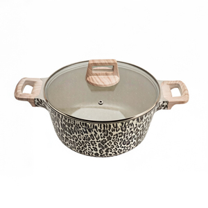 Casserole en aluminium moulé sous pression à imprimé léopard OEM, revêtement céramique antiadhésif, poignée en bois, couvercle en verre, sans PFOA, logo personnalisé, pot à soupe - Product Image 1