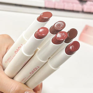 Lápiz Labial Novo Daily Makeup de Alta Calidad, 6 Colores, Sedoso, Hidratante, Fácil de Aplicar, Ingredientes Minerales, Resistente al Agua - Product Image 5