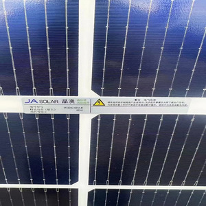 แผงโซลาร์เซลล์แบบโมโนคริสตัลไลน์ C Tier 625w 620w แบบสองหน้า Half Cell 144 เซลล์ 615w โมดูลกระจกสองชั้น - Product Image 4