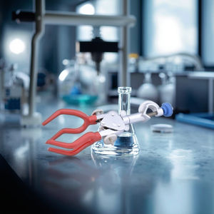 Klem Retort Lab Kimia tiga/empat jari untuk peralatan laboratorium esensial - Product Image 4