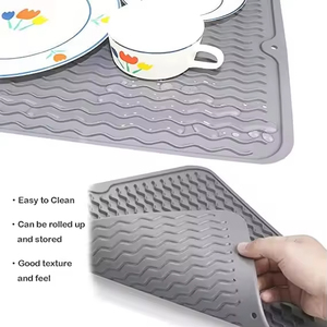 Tapis de séchage de vaisselle rectangulaire en silicone écologique classique, tapis de comptoir de cuisine multi-usages, résistant à la chaleur - Product Image 5