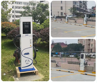 Station de recharge pour véhicules électriques AC 44 kW à montage au sol, double prise Type 2, solution de recharge commerciale avec OCPP