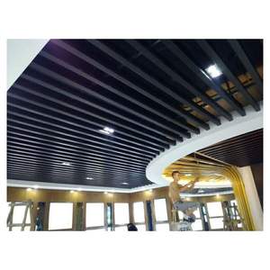 Prima Modern Acoustic Metal Bafle Techo Interior Aluminio en forma de U Sistema de techo de tubo Techo suspendido de grano de madera - Product Image 6