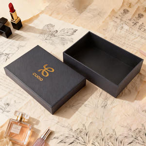 Scatola di Lusso per Cosmetici Nera - Logo Personalizzabile per Prodotti di Bellezza - Product Image 1