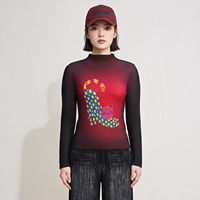 Atasan Wanita Kerah Mock Neck Berlipit Lengan Panjang Motif Kucing Artistik Blus Plissé Vertikal Elegan Gaya Miyake Slim Fit Kemeja Fashion