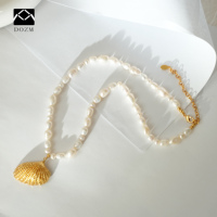 Collier tendance pour femme en perles de coquillage avec perles en laiton plaqué or, perle naturelle, cadeau de mariage et d'anniversaire