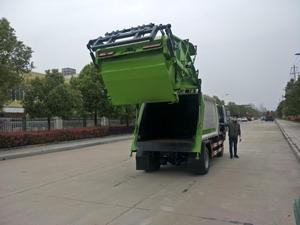 Il Camion Compattatore per Rifiuti da 6 Metri Cubi Prodotto in Cina Può Raccogliere Rifiuti in Contenitori da 240 Litri - Product Image 6