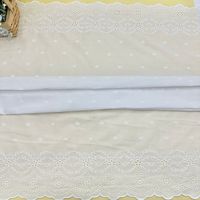 En stock, tissu blanc 100% coton, double face, bordure festonnée, broderie ajourée, pour robe, chemisier et vêtement