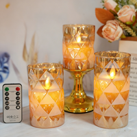 Bougie Pilier LED Sans Flamme en Verre Texturé Diamant de Luxe 3 Pièces avec Télécommande Flamme Scintillante Réaliste Personnalisée pour la Décoration de la Maison et des Événements