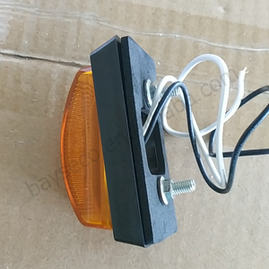 HST-20106 12V/24V 2,5 Zoll 8 Dioden Begrenzungs-LED-Anhänger-LKW-Seitenmarkierungsleuchte DOT Aufbau Wasserdicht - Product Image 2