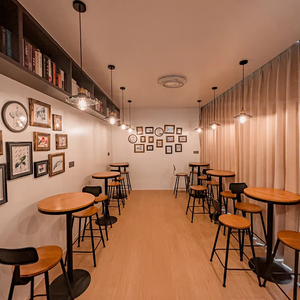 Luxe 28 38 mètre carré personnalisé en usine hôtel de villégiature préfabriqué portable d'extérieur petite maison capsule spatiale mobile - Product Image 2