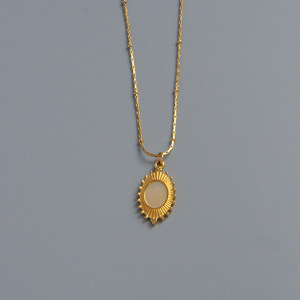 Chaîne avec pendentif en forme de miroir ovale, style byzantin, en acier inoxydable 316L, collier en acier inoxydable, offre spéciale, Europe - Product Image 6