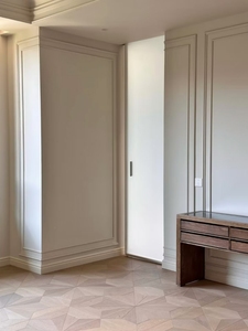 Instalación de bloqueo de clic para suelo de parquet de roble crema francés Versailles de gama alta de estilo moderno para dormitorios - Product Image 3