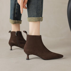 Botines de tacón bajo de ante con punta, elegantes y adelgazantes para mujer, estilo francés. - Product Image 3