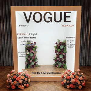 Toile de fond pour photomaton de fête 6,5x7,5 pieds, inspirée du design de couverture de magazine de mode, qui rend chaque invité une star glamour - Product Image 1