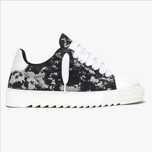 Chaussures de sport décontractées respirantes en maille à semelle épaisse rehaussante, style couple, tendance et polyvalentes pour hommes - Product Image 1