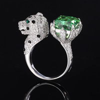 S925 Bague En Argent À Haute Teneur En Carbone Diamant Léopard Sous Série Simulé Émeraude 8*10mm Léopard Anneau De Mode De Mariage