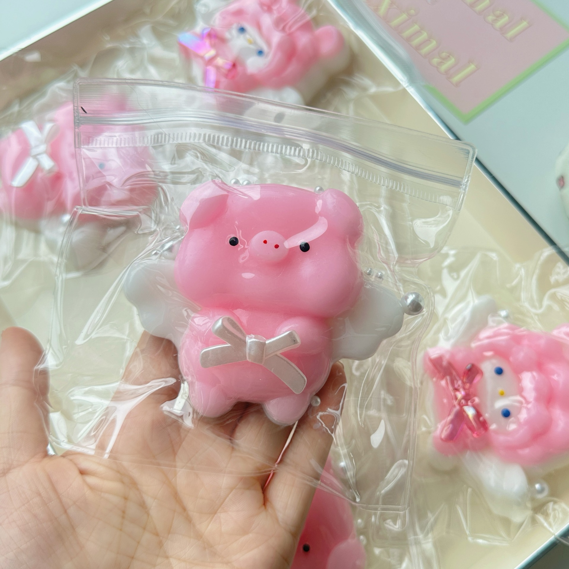 Angel piggy