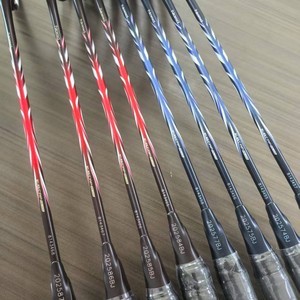 Vente en gros de raquettes de badminton 100ZZ 4U ultra-légères 80-84g non cordées |   46T Fibre de carbone polyvalente |   Usine de fabrication de raquettes personnalisées OEM - Product Image 3