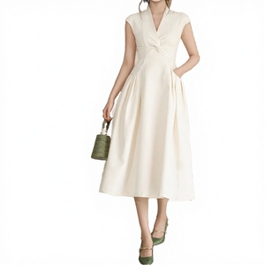 Robe midi élégante en satin blanc, col en V, manches courtes, coupe trapèze, avec lien à nouer, ourlet évasé, pour occasions formelles, été/printemps, respirante, pour femme - Product Image 2