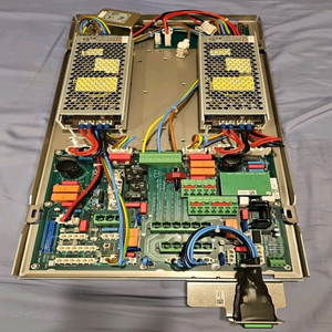 全新正品 & PLC 1275331 PSB100 电源板 CPL 版本 VMc1-6 Variosystems V05 * 超值优惠 * 有现货 - Product Image 1