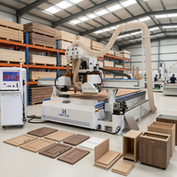Machine de gravure CNC à axe horizontal de haute précision HMI pour le bois, avec coupe automatique de portes