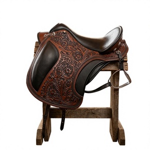 Selle d'équitation anglaise en cuir de vache véritable, bride en bois, écologique, durable, respirante, confortable, anti-transpiration, personnalisable, conforme aux normes BS - Product Image 3