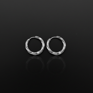 Boucles d'oreilles huggie pour hommes et femmes, en acier inoxydable, hypoallergéniques, torsadées, texturées, minimalistes, modernes, punk, gothiques - Product Image 1