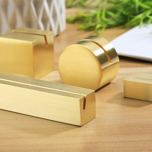 Restaurant Mariage Décoratif En Laiton Massif Nom Titulaire De La Carte De Luxe Table Numéro Titulaire De La Carte De Bureau En Acier Inoxydable Cartes Repos - Product Image 3