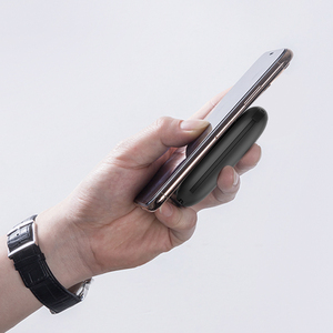 10000mAh không dây hút ngân hàng điện Sucker với <span class=keywords><strong>LED</strong></span> <span class=keywords><strong>Light</strong></span> Up Shining Logo - Product Image 2