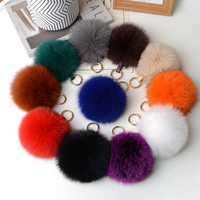 Porte-clés en peluche Kawaii personnalisés, accessoires suspendus, porte-clés pompon, porte-clés boule en fausse fourrure de renard colorée et moelleuse