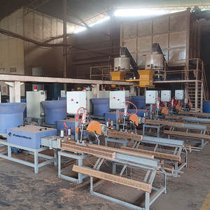Máquina de bloques de compresión de aserrín de madera fácil de operar para planta de fabricación fabricante de bloques de palé de aserrín con precio competitivo - Product Image 3
