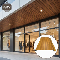 Panneau de soffite extérieur ventilé et imperméable en alliage d'aluminium à l'aspect bois naturel, de haute qualité, pour la décoration de toiture, idéal pour les hôpitaux