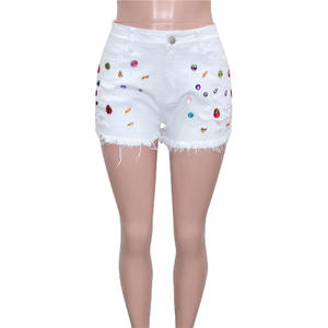 2024 nueva moda de talla grande colorido cristal Denim Booty Shorts Sexy ropa de verano mujeres diamante borla rasgado Jeans Shorts - Product Image 6