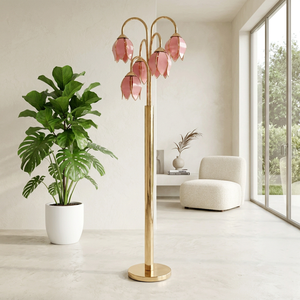 Lampe de hall d'hôtel de style boutique : élégante fleur en verre rose avec support pour ampoule E26 - Product Image 4