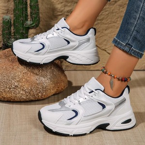 รองเท้าพ่อสำหรับผู้หญิง พื้นหนา น้ำหนักเบา รองเท้ากีฬาลำลอง - Product Image 3