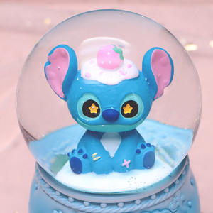 Caja de Música con Bola de Cristal de Estilo Nuevo, Globo de Nieve Luminoso Creativo, Reproducción Automática con Manivela, para Estudiantes y Niños - Product Image 3