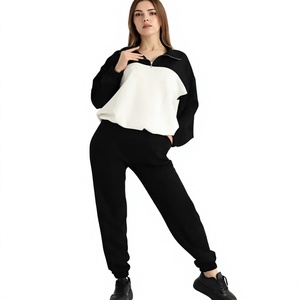 Nouvel ensemble de survêtement sport pour femme en polaire, respirant, séchage rapide, style hip-hop, écoresponsable, grande taille, avec logo personnalisé, collection automne - Product Image 1
