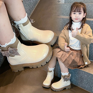 <span class=keywords><strong>Stivaletti</strong></span> da <span class=keywords><strong>Bambina</strong></span> con Fodera in Pile e Suola in <span class=keywords><strong>Gomma</strong></span>, Nuova Collezione Autunno/Inverno 2025, Stile Alla Moda e Versatile - Product Image 4