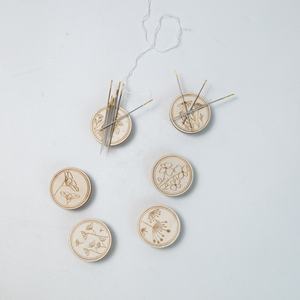 2 pcs十字绣磁性针座木针打针机 - Product Image 5