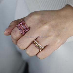 แหวนสไตล์ฮิปฮอปสองสีสำหรับผู้หญิงผู้ชาย - Product Image 3