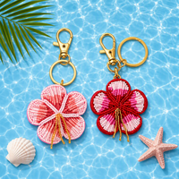 Gantungan Kunci Bunga Hibiscus Manik-Manik Buatan Tangan, Gantungan Kunci Bunga Berhias Manik-Manik, Aksesoris Tas Musim Panas Tropis, OEM Grosir MOQ 50pcs