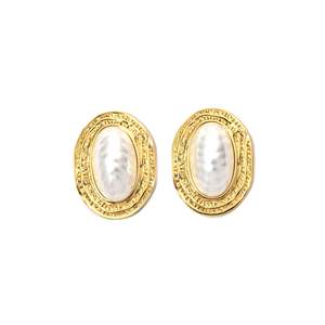 Pendientes de Moda con Perlas Ovaladas, Acero Inoxidable 316L, Baño de Oro PVD - Product Image 1