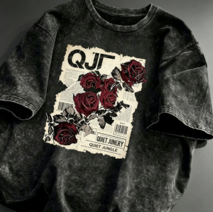 T-shirt Streetwear Oversize à Épaules Tombantes, Effet Délavé à l'Acide, avec Imprimé Vintage Rose Rouge et <span class=keywords><strong>Journal</strong></span> Ancien de <span class=keywords><strong>la</strong></span> Ville - Product Image 2