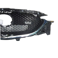 Kit extérieur de voiture de haute qualité, calandre de pare-chocs avant avec garniture chromée et logo. KD5H-50-710/KD5K-50-710 pour Mazda CX-5 2017-2021.