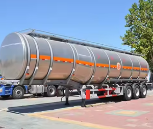 Semirremolque Cisterna de Agua Potable de Acero de 60 Toneladas y 40000 Litros con 3 Ejes, Modelo 3, en Venta - Product Image 6